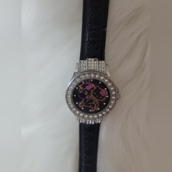 Rare tokidoki Unicorno Hello Kitty Black Pleather Rhinestone Watch - Picture 4 of 8